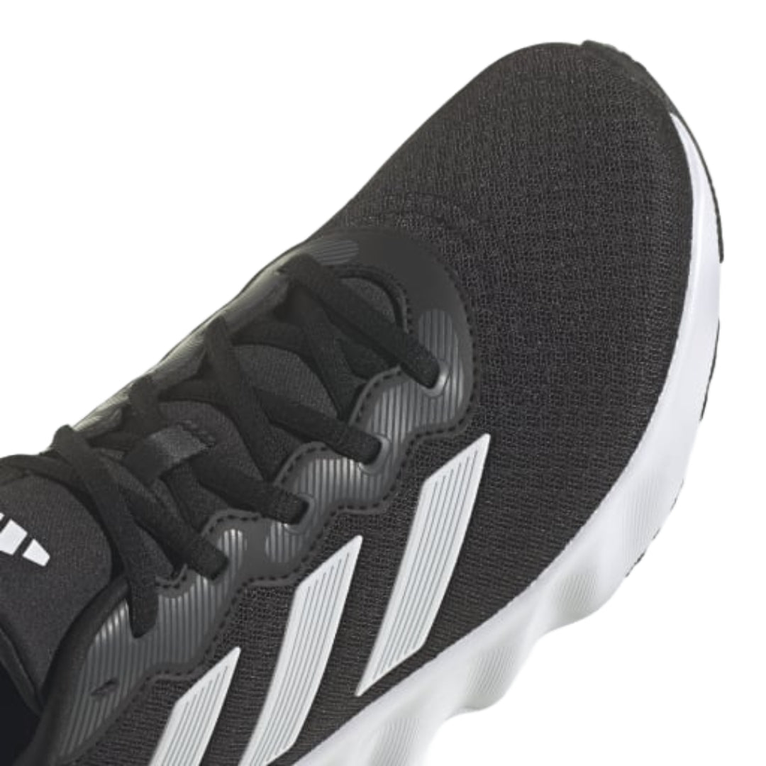 adidas Unisex Switch Move U Running Sneaker